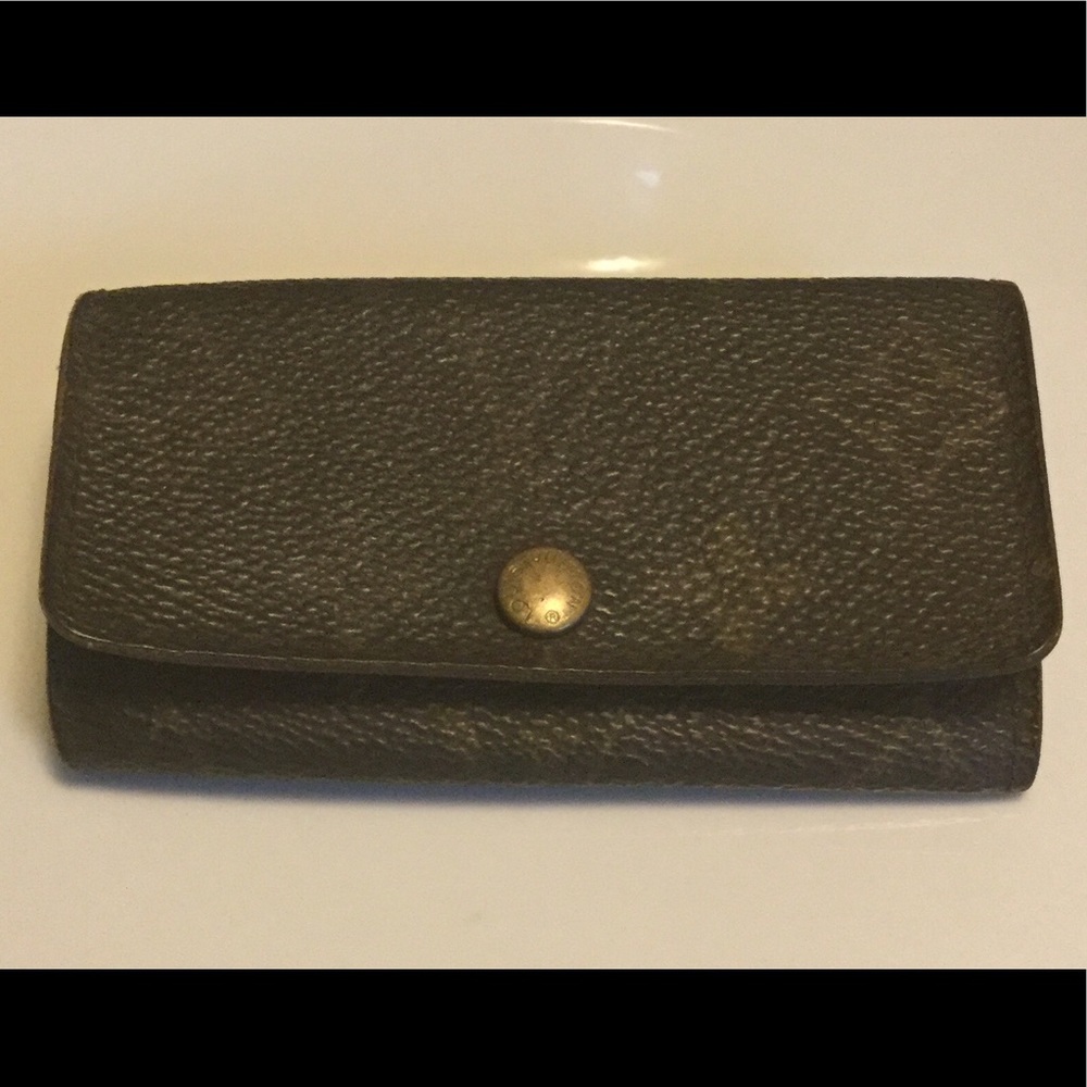 Auth Louis Vuitton Monogram Keyholder - Picture 3 of 8
